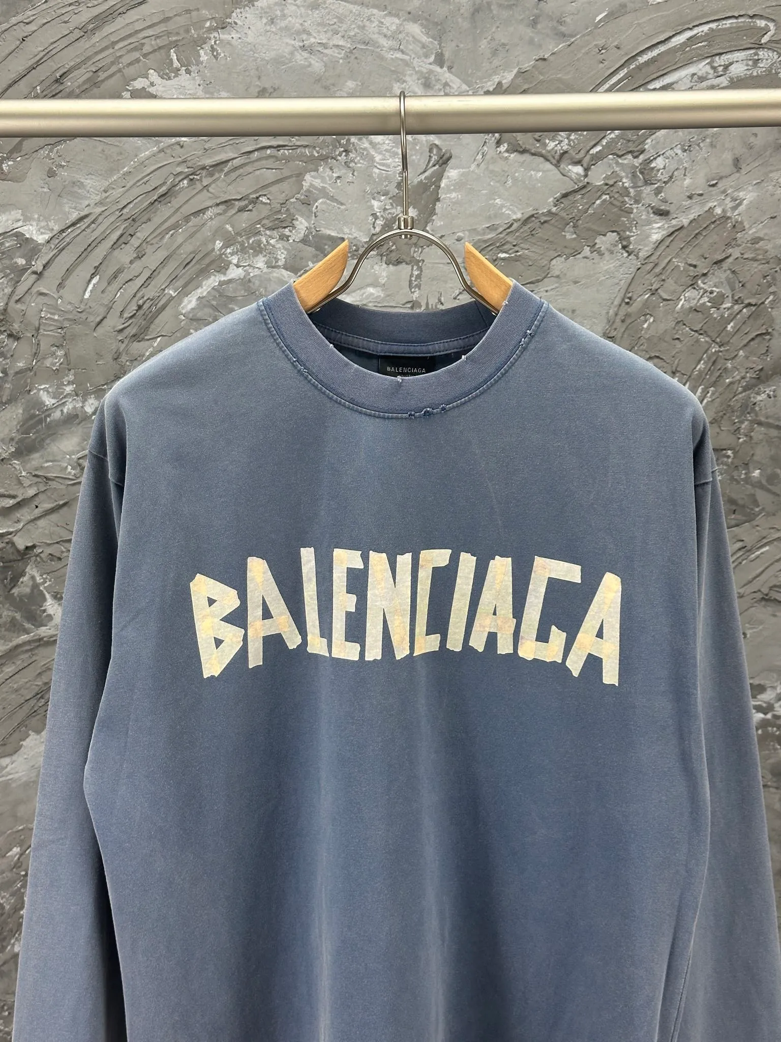 BALENCI*GA Series . 280g * 1 1 . . + . .os Same Style -Color：Cream White Green Blue -SIZE：XS S M L 8602#